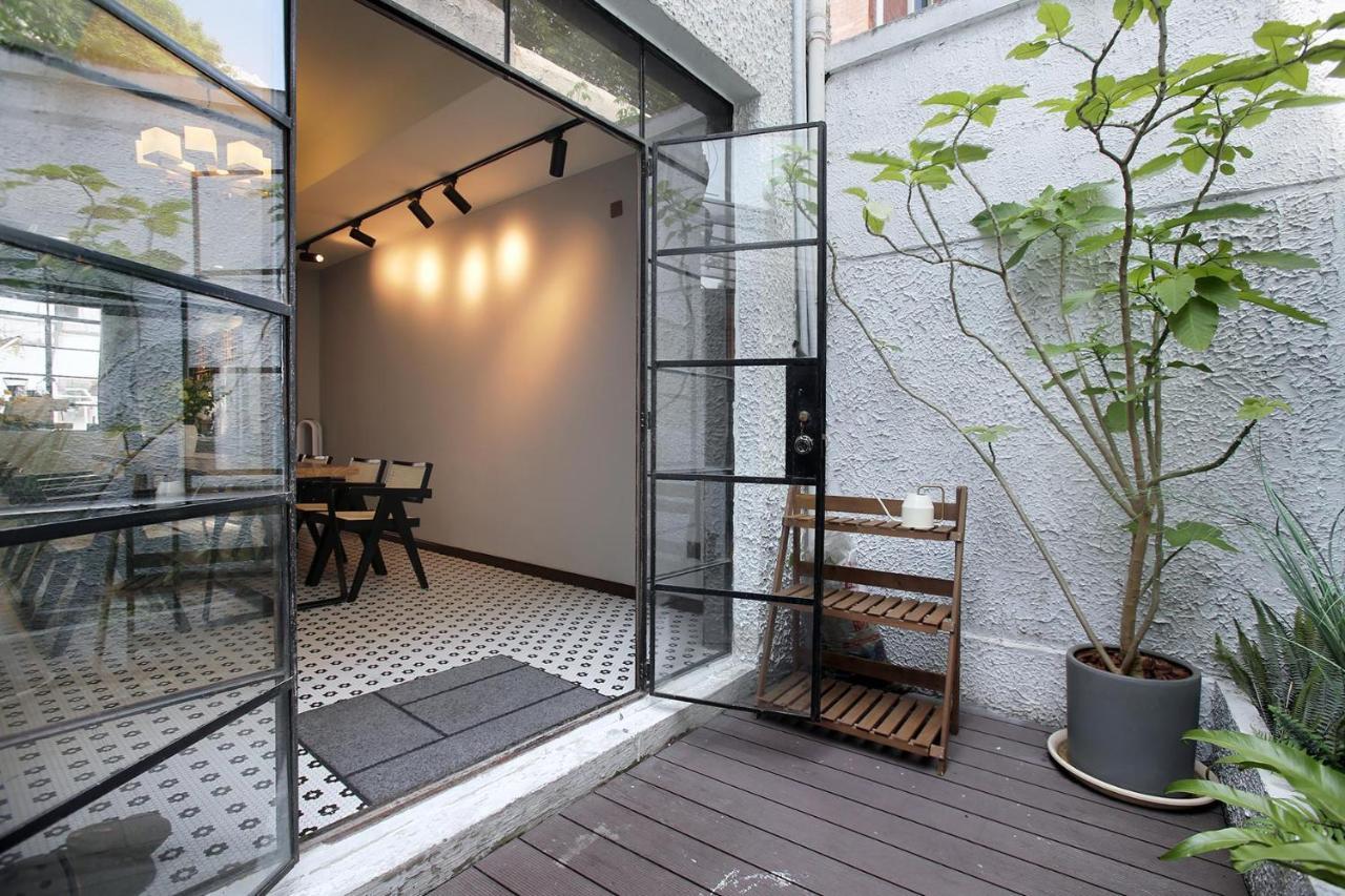 Shanghai Downtown Hills Boutique Guesthouse - Near Metro Line 7, Exit 3, Changping Road Xangai Exterior foto
